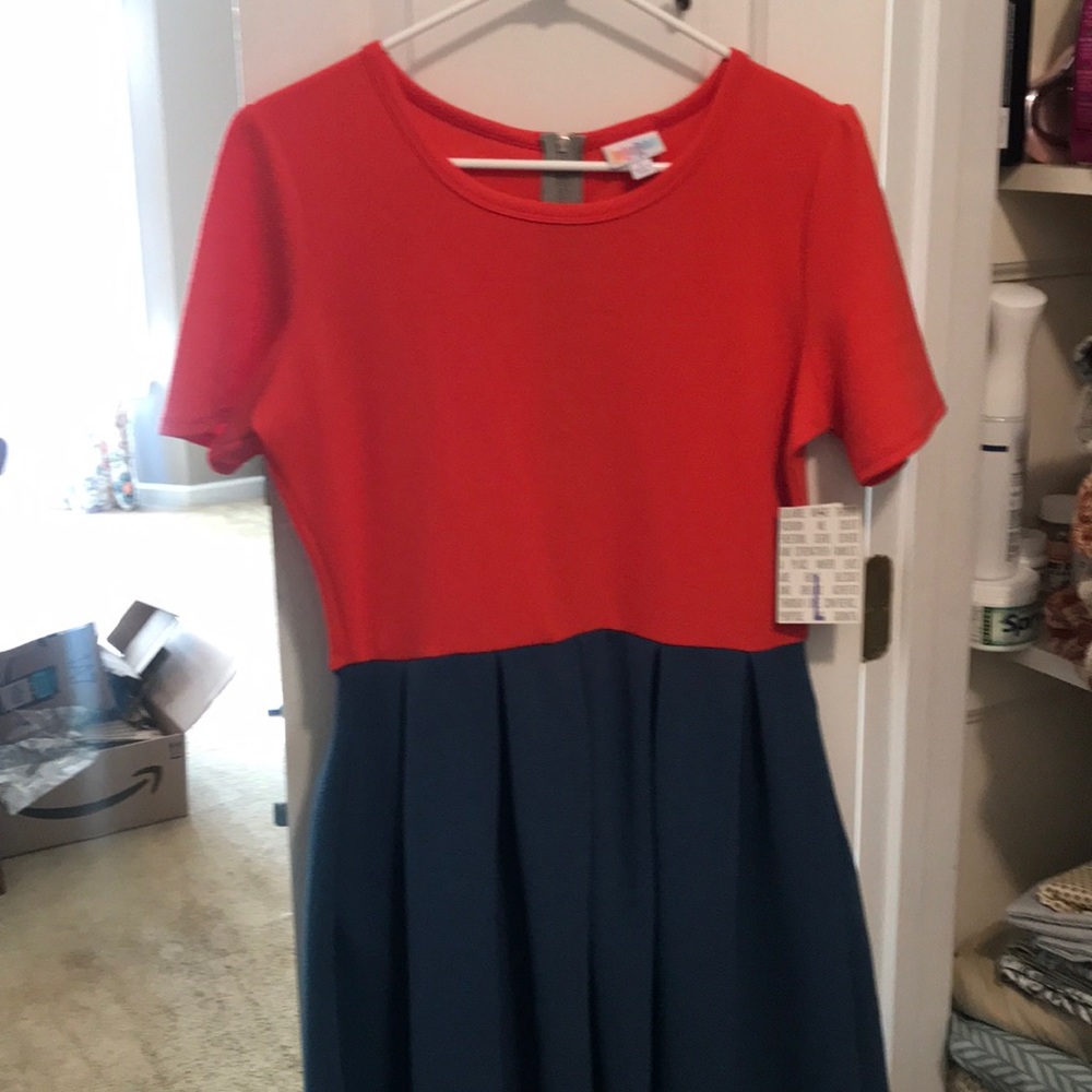 Brand New LuLaRoe Amelia